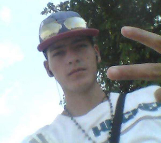 Date this hard body Colombia man Paublo emilio from Cali CO25609