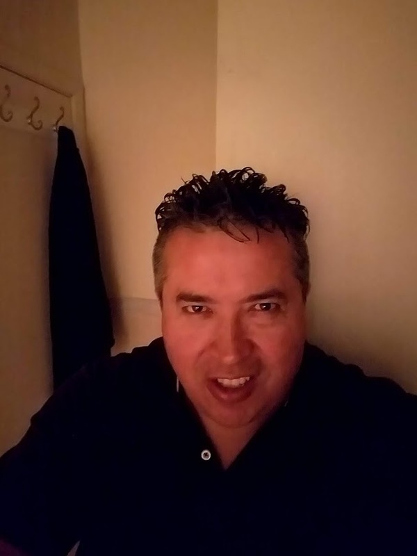 Date this voluptuous United States man Rob from Kenosha US20088