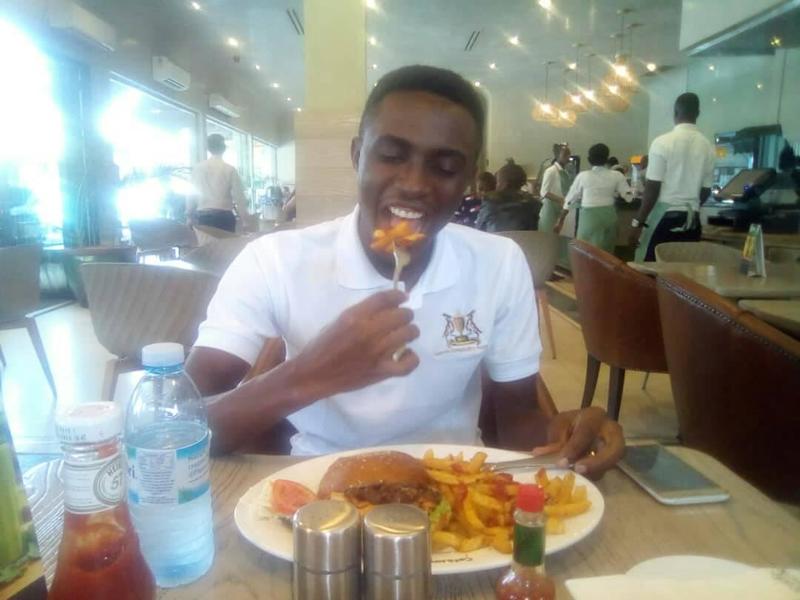 Date this happy Uganda man Mukama from Kampala UG72