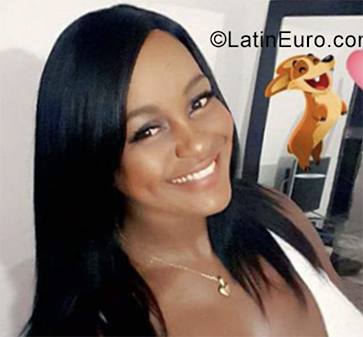 Date this hard body Colombia girl Yuli from Cali CO25658