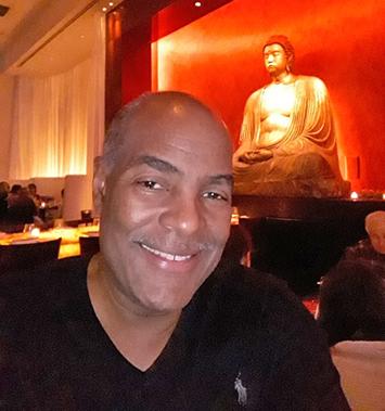 Date this passionate United States man Amiel from Philadelphia US20109