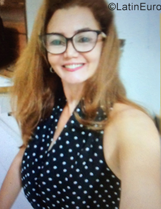 Date this charming Brazil girl Brasilian from Belem BR10868