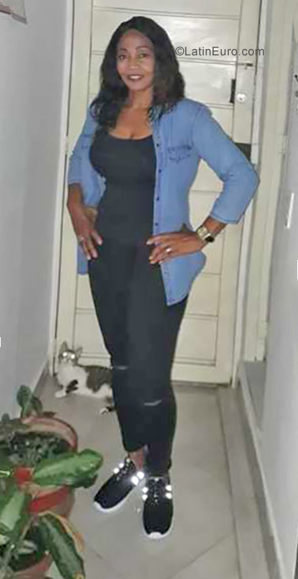 Date this georgeous Colombia girl Maria Estefana from Medellin CO25833