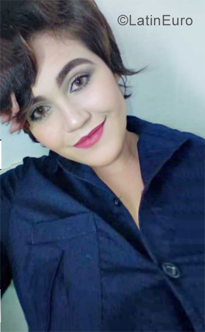 Date this foxy Brazil girl Carolina from Rio De Janeiro BR10890