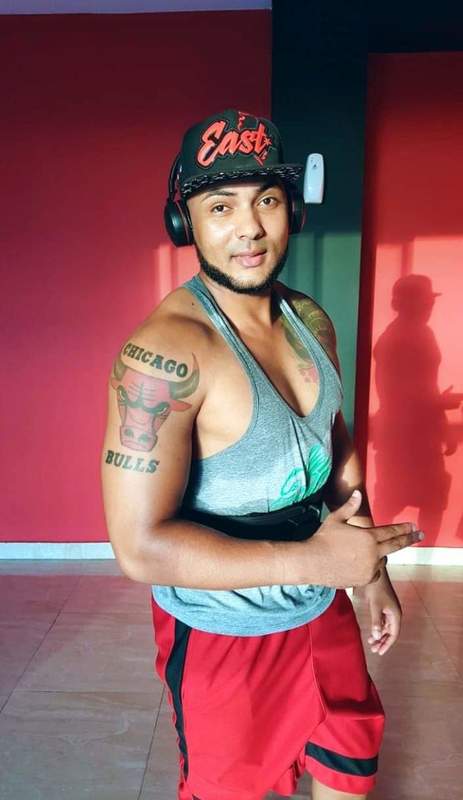 Date this athletic Dominican Republic man Alexander from La Altagracia DO35692