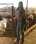 athletic Venezuela girl Gray from El Tigre VE2618