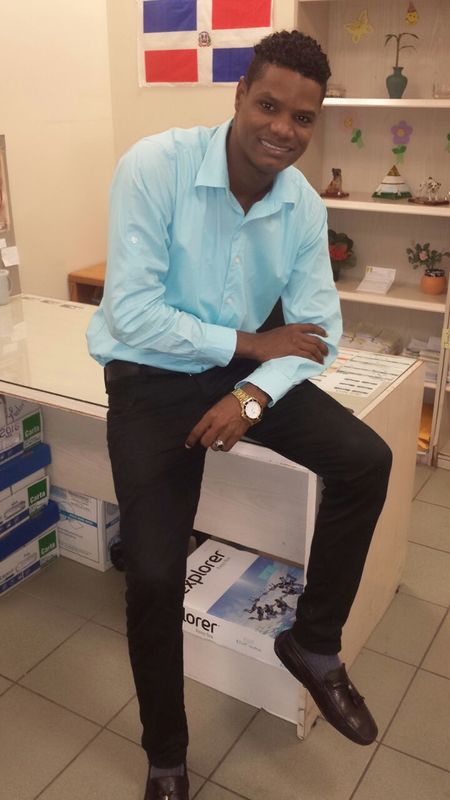 Date this nice looking Dominican Republic man Sammy vicente from Republica Dominicana DO35921