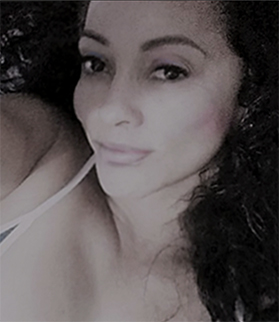 Date this funny Colombia girl Luna from Cali CO26138