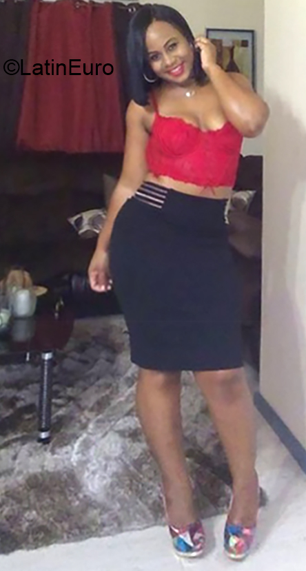 Date this young Jamaica girl Shanice from Kingston JM2632