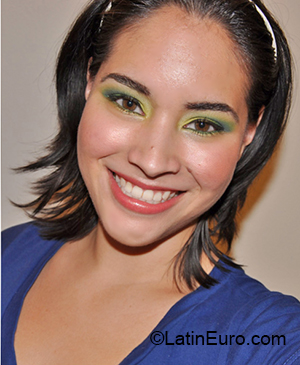 Date this funny Colombia girl Paulina from Barranquilla CO27547