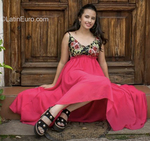 happy Argentina girl Giuli from Mendoza AR257