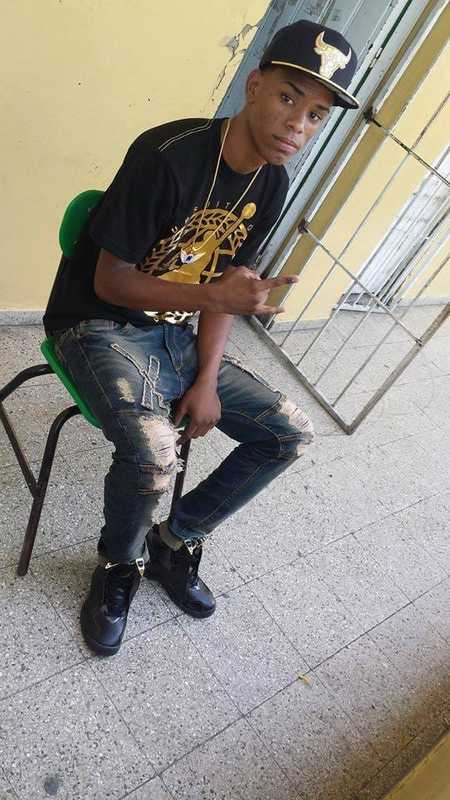 Date this charming Dominican Republic man Evinson from Santiago DO36564