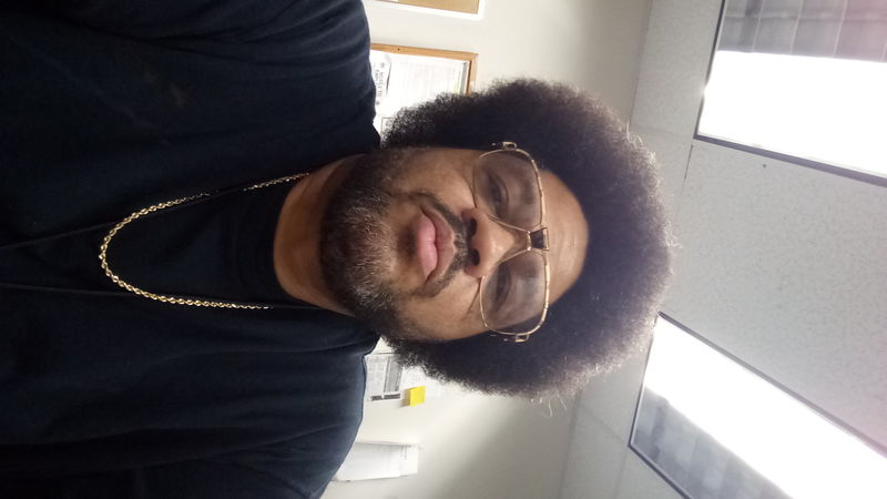 Date this hard body United States man P O Man from Richmond US20512