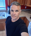 happy United States man Peter from Minneapolis US20513