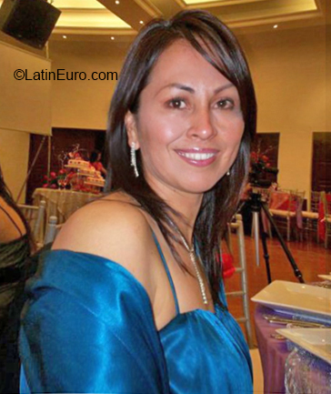 Date this lovely Colombia girl Rubi from Bogota CO26387