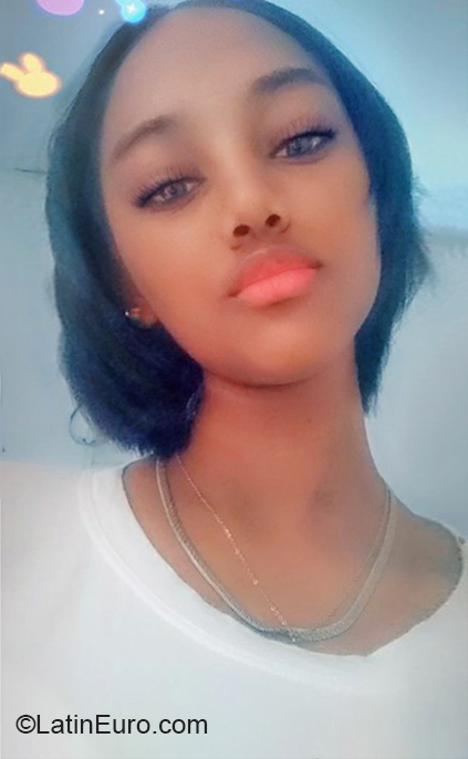 Date this foxy Dominican Republic girl Yenny from San Pedro De Macoris DO36779