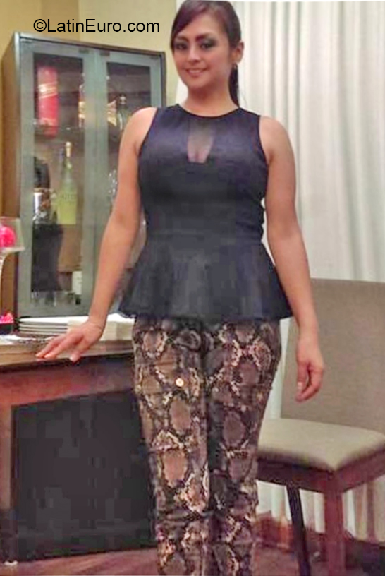 Date this beautiful Peru girl Jessica from Lima PE1468