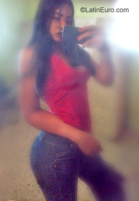 Date this sensual Venezuela girl Duglismar from Maturin VE2855