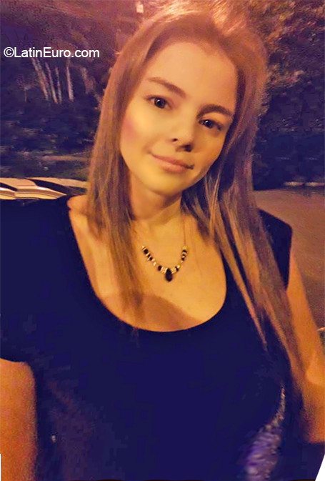 Date this passionate Colombia girl Angelica from Medellin CO26465