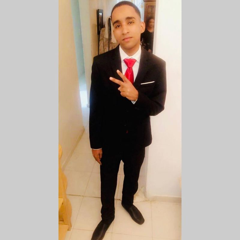 Date this foxy Dominican Republic man Carlos from Santo Domingo DO37046