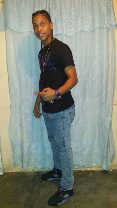 Date this voluptuous Dominican Republic man Bradwin Paula from Azua DO37078