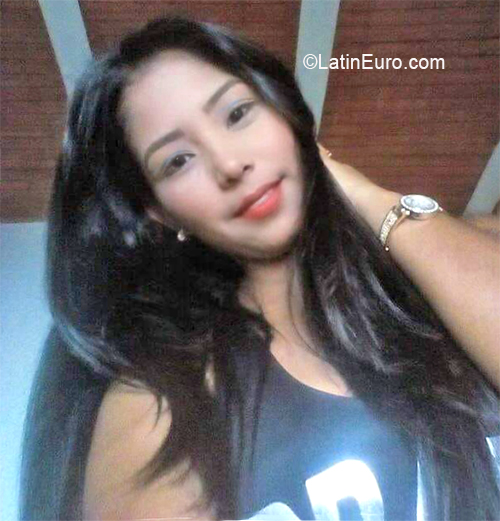Date this delightful Colombia girl Luz from Villavicencio CO26591