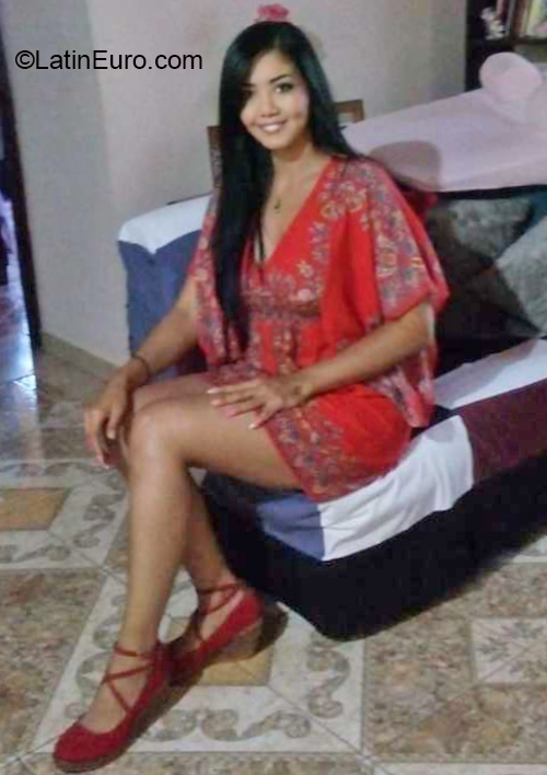 Date this athletic Colombia girl Mayte from Pereira CO30301