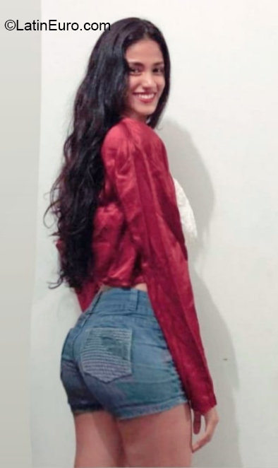 Date this sultry Peru girl Tatiana from Lima PE1497