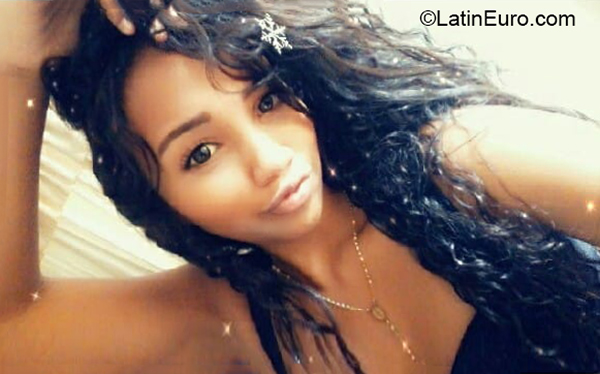 Date this athletic Venezuela girl Tebisiy from Caracas VE2984