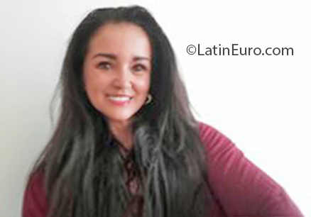 Date this tall Colombia girl Gloria from Tulua CO26915
