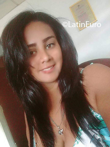 Date this stunning Venezuela girl Zihara from Ciudad Guayana VE3055