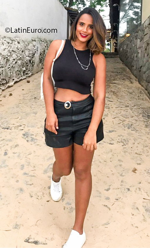 Date this sensual Brazil girl Keisa from Cabo Frio BR11084
