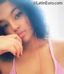 Date this exotic Dominican Republic girl Manelik from La romana DO37773
