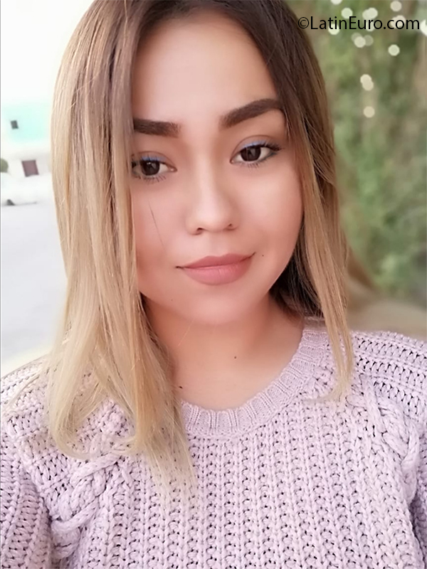 Date this good-looking Mexico girl Didad from Cabo San Lucas MX1806