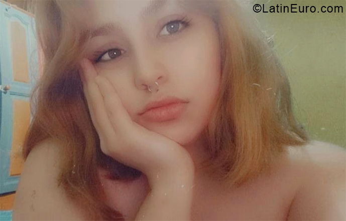 Date this stunning Argentina girl Agustina from Buenos Aires AR395