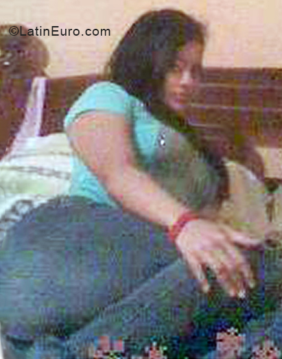 Date this hard body Venezuela girl Yutismar from Maturin VE3137