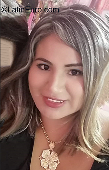 Date this hard body Peru girl Milagros from Lima PE1548