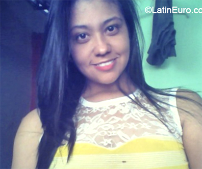 Date this voluptuous Venezuela girl Mery from Ciudad Bolivar VE3144