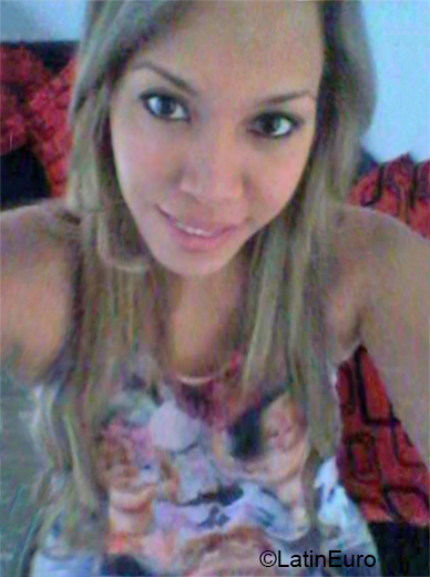 Date this young Colombia girl Greysi from Barranquilla CO27202