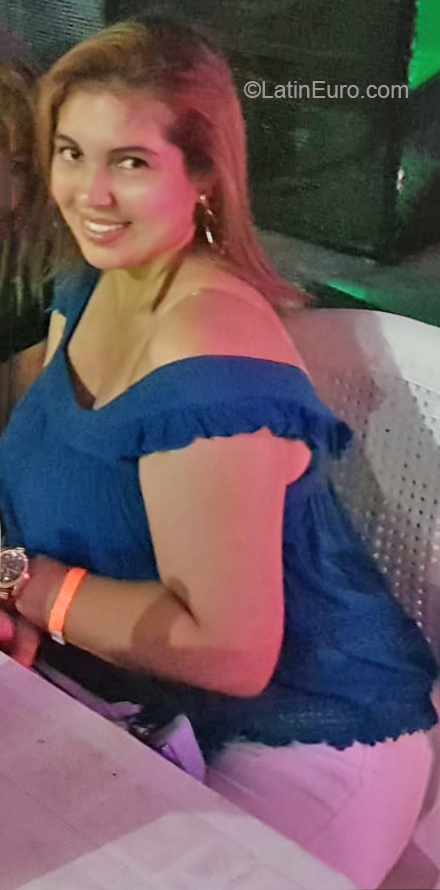 Date this georgeous Costa Rica girl Cindy from San Jose CR390