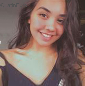 Date this charming Brazil girl Maia from Teresina BR11136