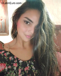 stunning Venezuela girl Nioska from Caracas VE3178