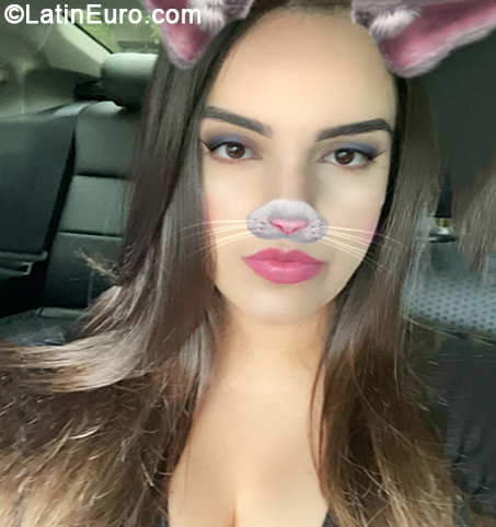 Date this gorgeous Brazil girl Fabbyane from Sao Paulo BR11126