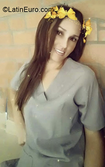 Date this passionate Colombia girl Maria from Valledupar CO27334