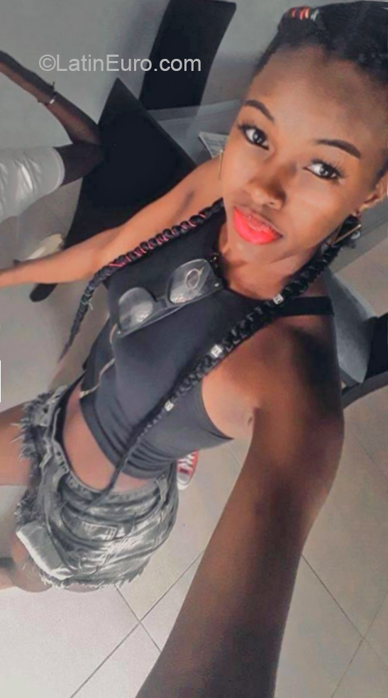 Date this georgeous Colombia girl Hepril from Cali CO27386