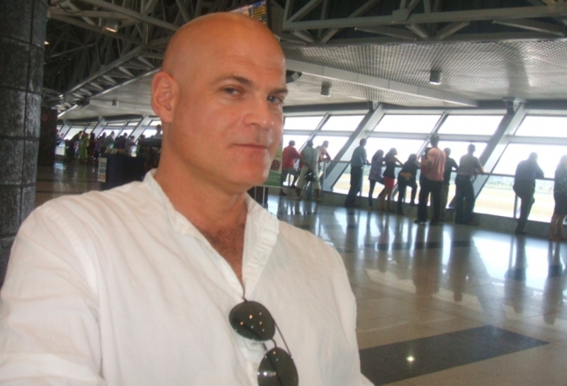 Date this voluptuous Colombia man Glenngary from Cali CO27502