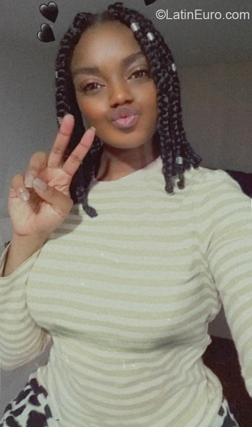 Date this charming Colombia girl Alejandra from Bogota CO27553