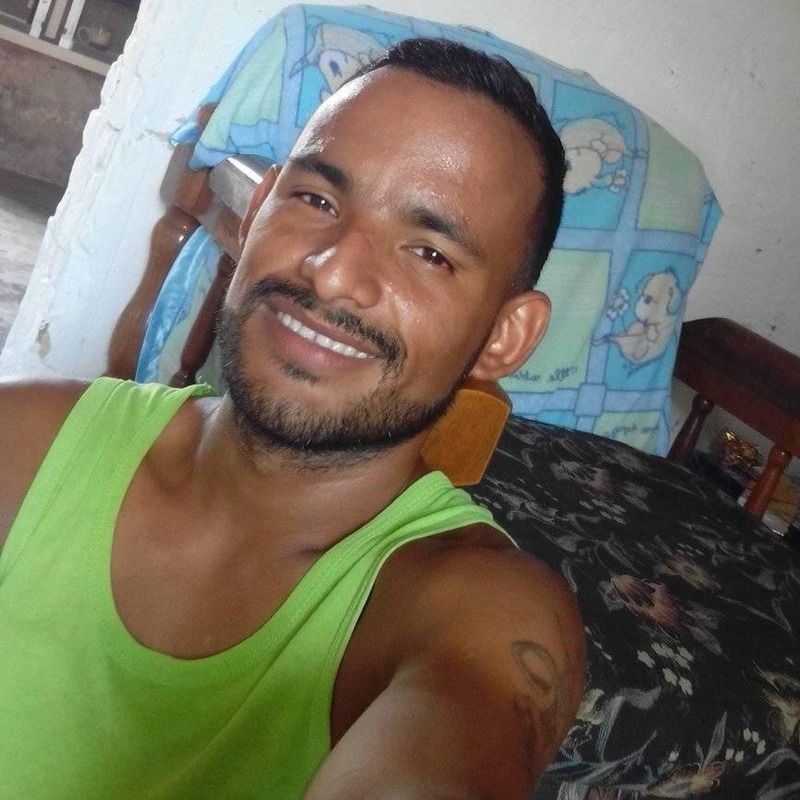 Date this gorgeous Venezuela man Luis from La Victoria VE3311