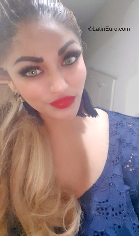 Date this sultry Peru girl Carolina from Lima PE1613