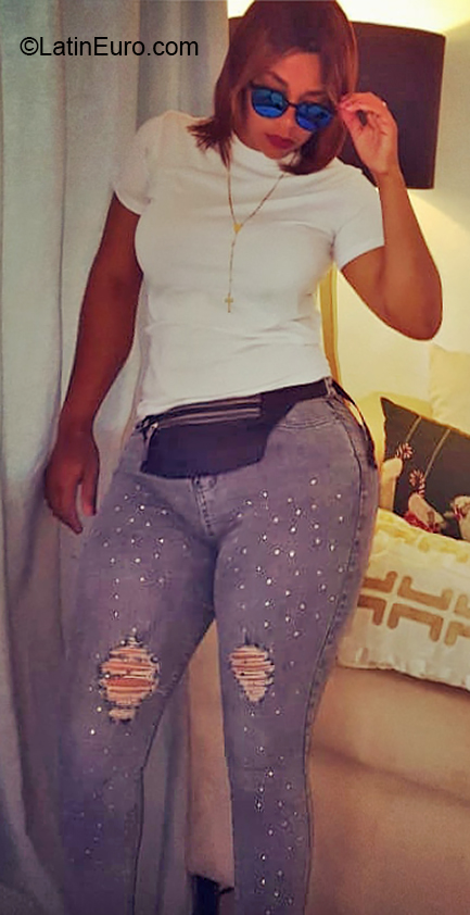 Date this gorgeous Dominican Republic girl Marlen from La Romana DO38462
